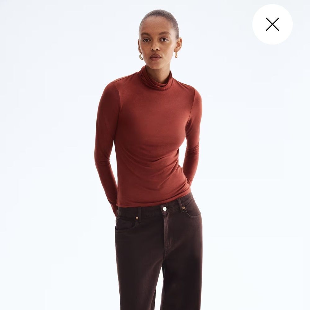 H&M Turtleneck Top Viscose Rust Red NWT - image 2